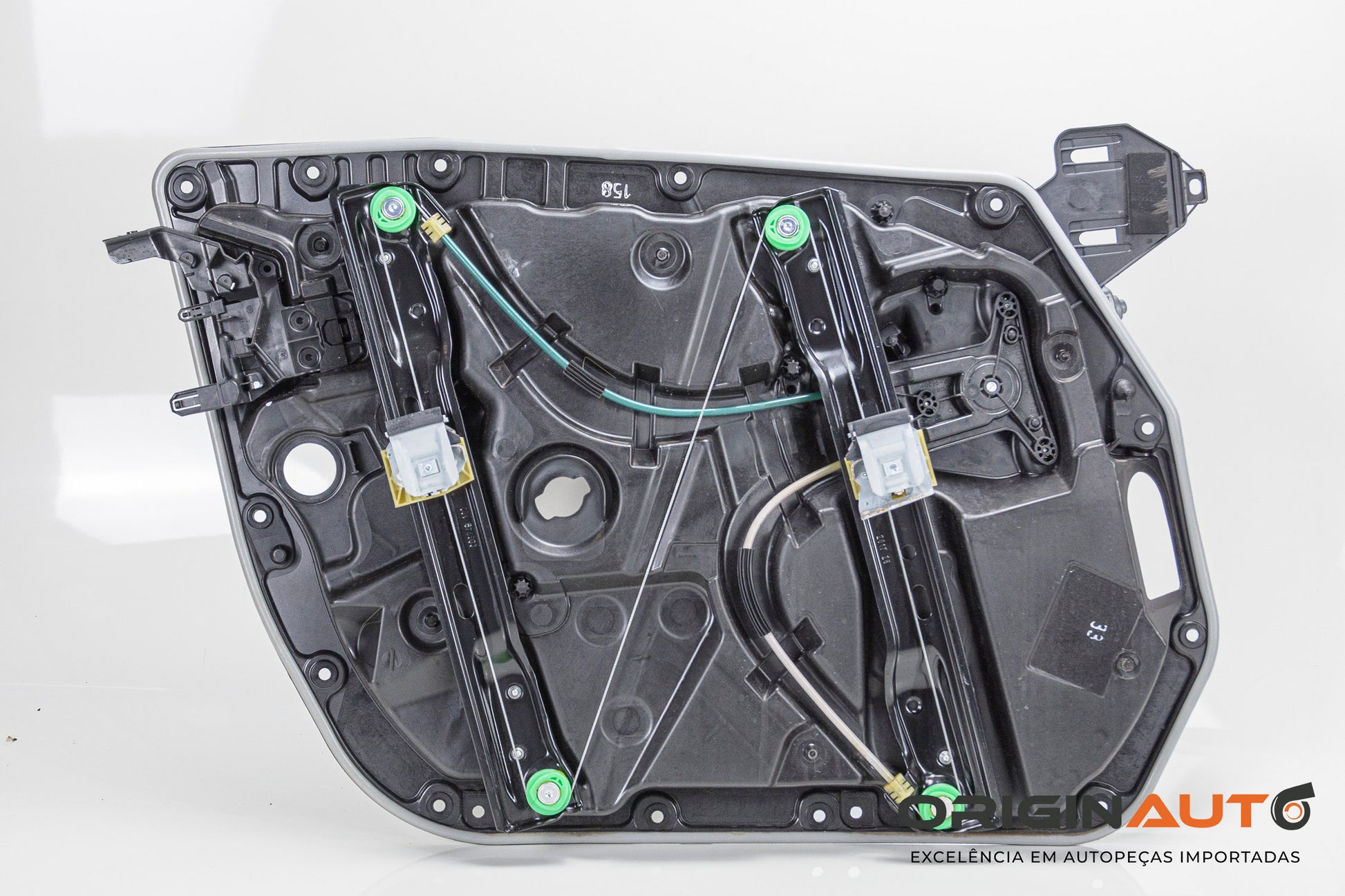 Maquina De Vidro Dianteira Direita C250 2018