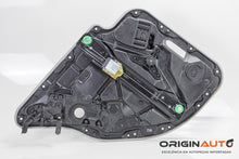 Maquina De Vidro Traseira Direita C250 2018