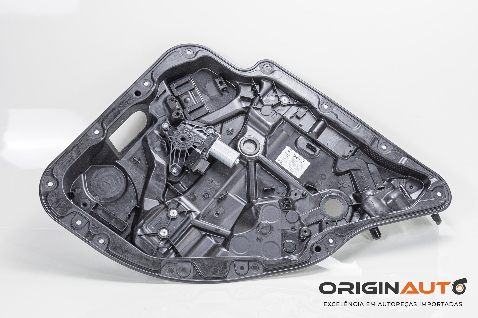 Maquina De Vidro Traseira Direita C250 2018