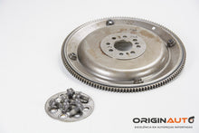 Volante Do Motor E Plato C250 2018 A2740300212 / A6110320000