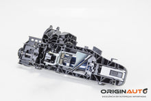 Macaneta Dianteira Direita C250 2018 A0997601800