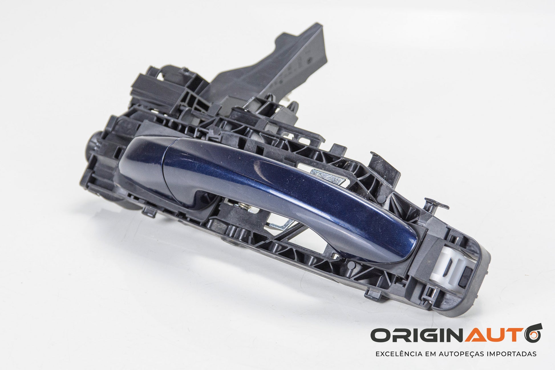 Macaneta Dianteira Esquerda C250 2018 A0997601500