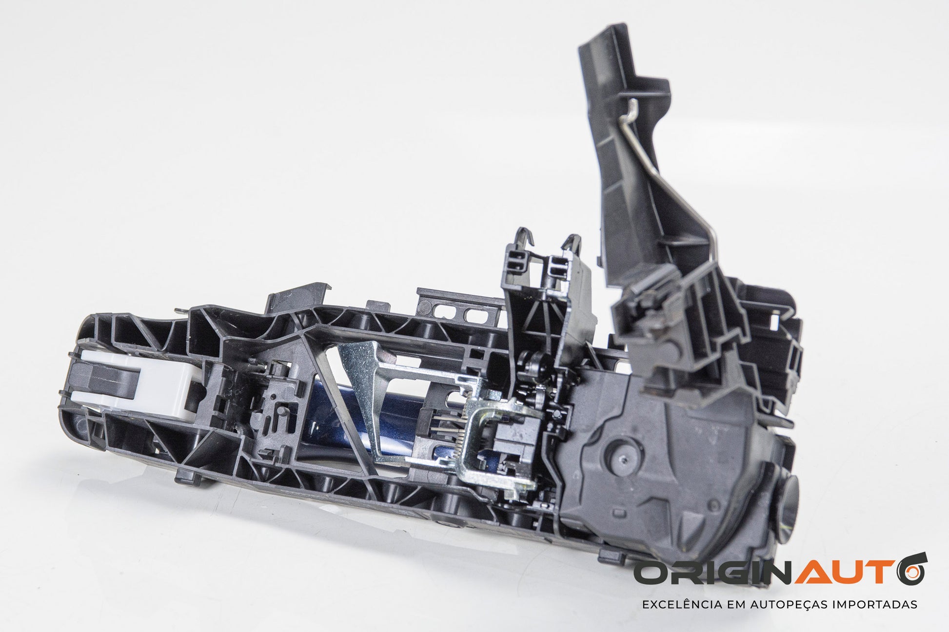 Macaneta Dianteira Esquerda C250 2018 A0997601500