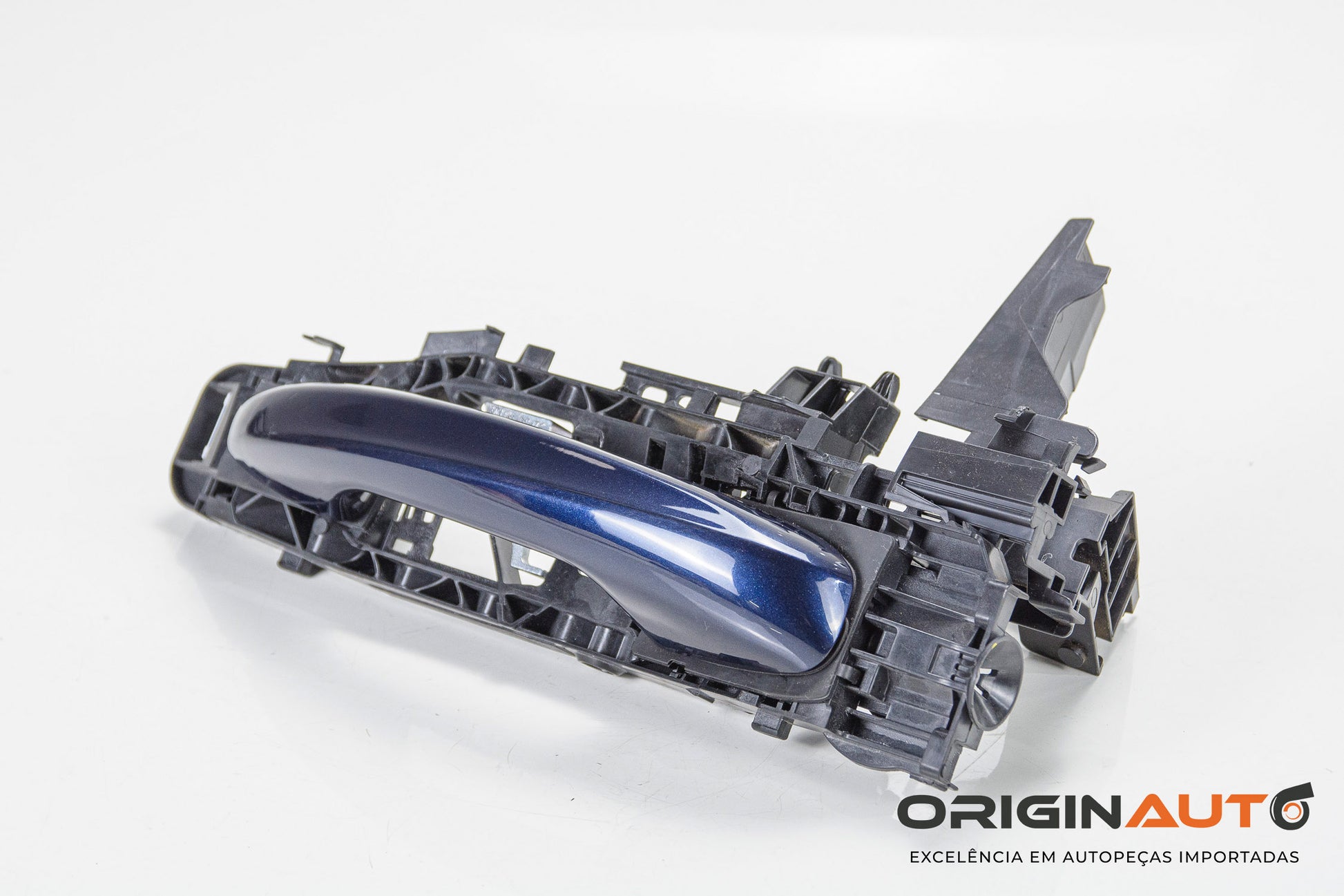 Macaneta Dianteira Direita C250 2018 A0997601800