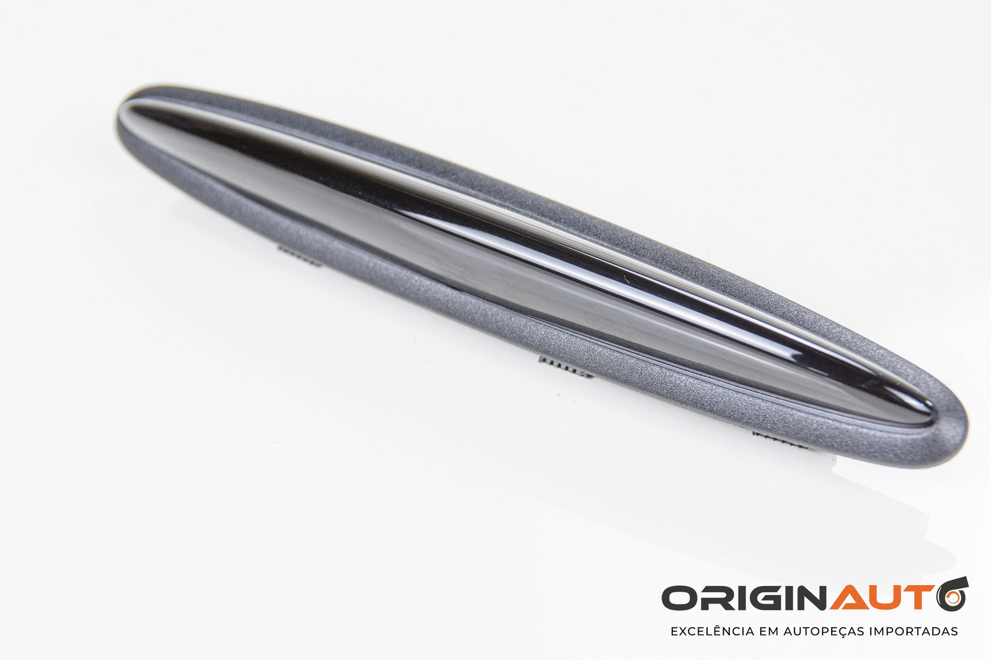 Indicador Traseiro Sensor Estacionamento C250 2018 A0015425423