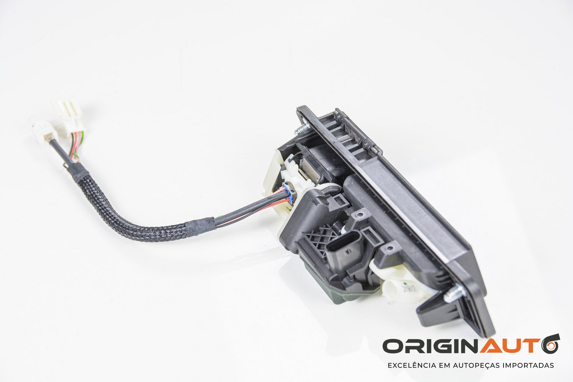 Macaneta Tampa Traseira C250 2018 A2227600893