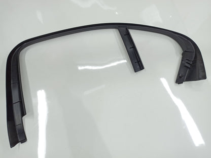 Moldura Interna Porta Traseira Esq Mercedes Benz  C250  2018 A2057370171