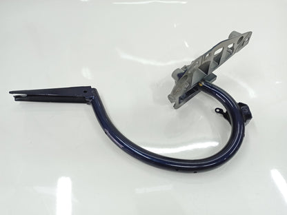 Braco Tampa Traseira Esquerda Mercedes Benz  C250  2018 A2057500328