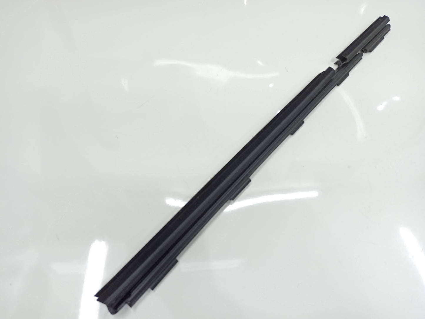 Pestana Interna Porta Traseira Esq Mercedes Benz  C250  2018 A2057350365