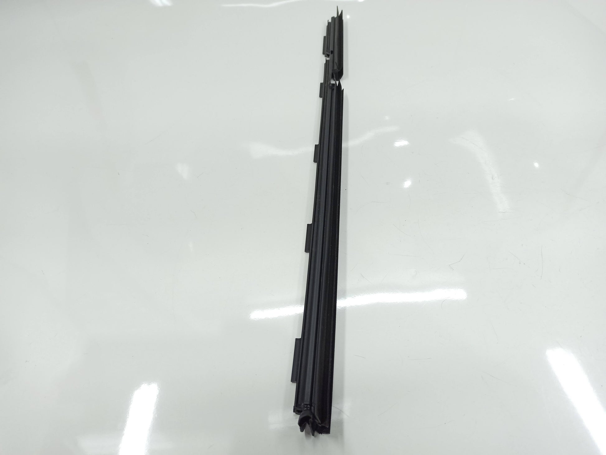 Pestana Interna Porta Traseira Esq Mercedes Benz  C250  2018 A2057350365