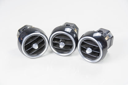 Difusor Central Ar Mb C180 C200 C250 W205 A2058300201 Detalhe