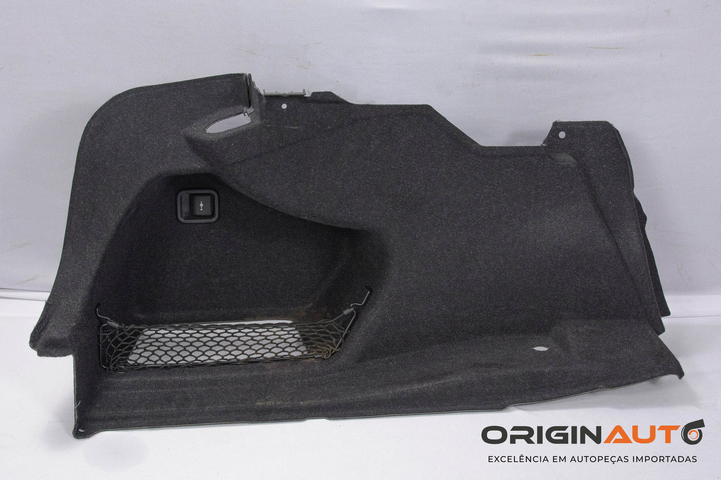 Forro Acabamento Esquerdo Porta Malas Bmw 320I F30 7289011
