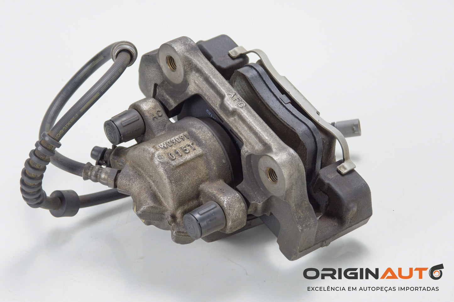 Pinça Freio Dianteira Esquerda Bmw 320I F30 118I 6850649