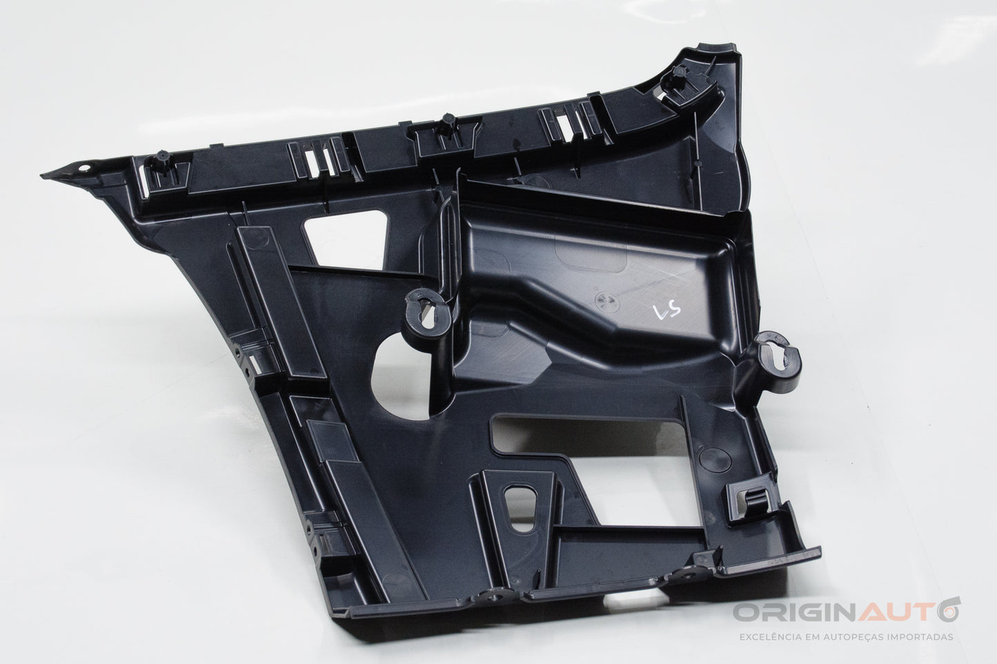 Guia Parachoque Traseiro Direito Bmw 320I F30 Sport 2016 7384466