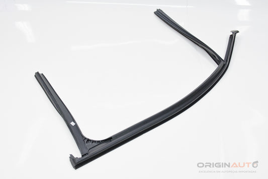 Canaleta Dianteira Direita Bmw 320I F30 Sport 2016 7414532