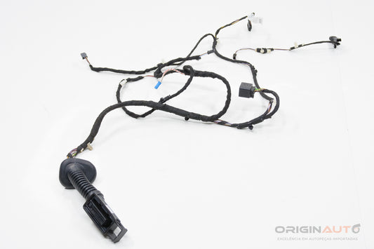 Chicote Porta Traseira Direito Bmw 320I F30 Sport 2016 9366761