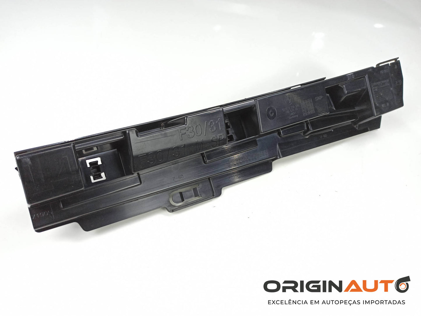 Guia Spoiler Lateral Esquerdo Bmw 320I 2015 7256919