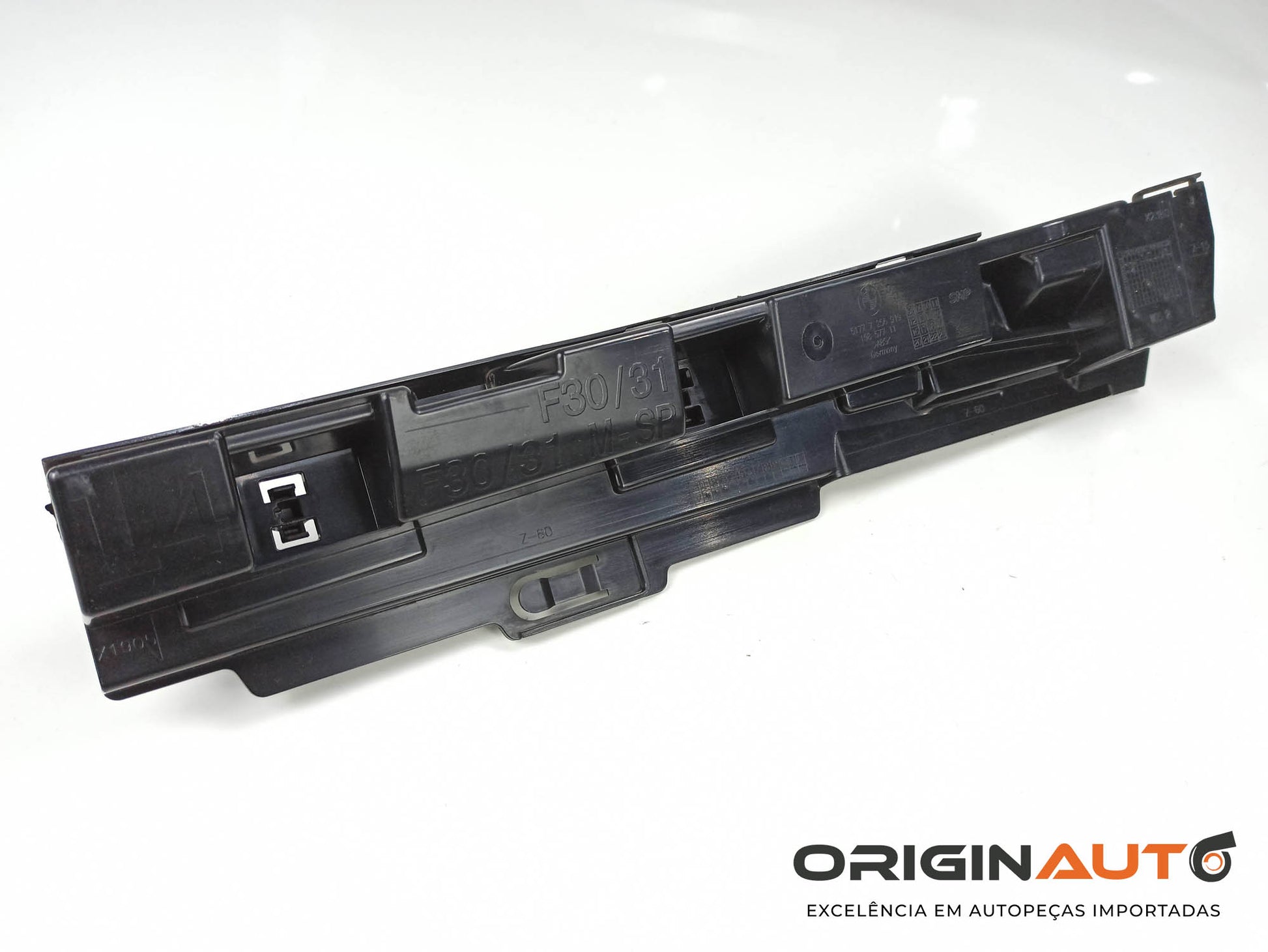 Guia Spoiler Lateral Esquerdo Bmw 320I 2015 7256919