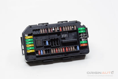 Caixa Fusiveis Interna Bmw 320I F30 Sport 2016 9389068