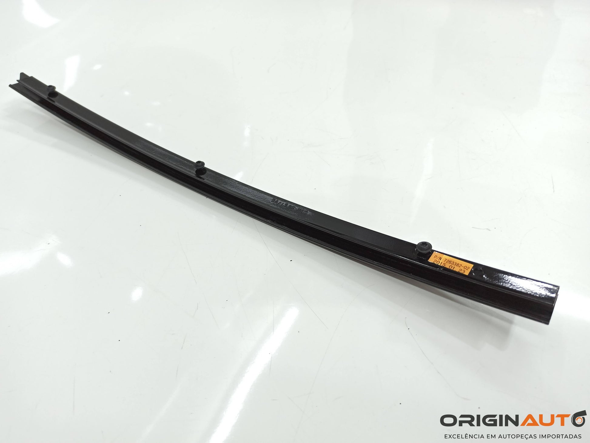 Moldura Friso Externo Traseiro Direito Bmw 320I Activeflex 2015 7263382