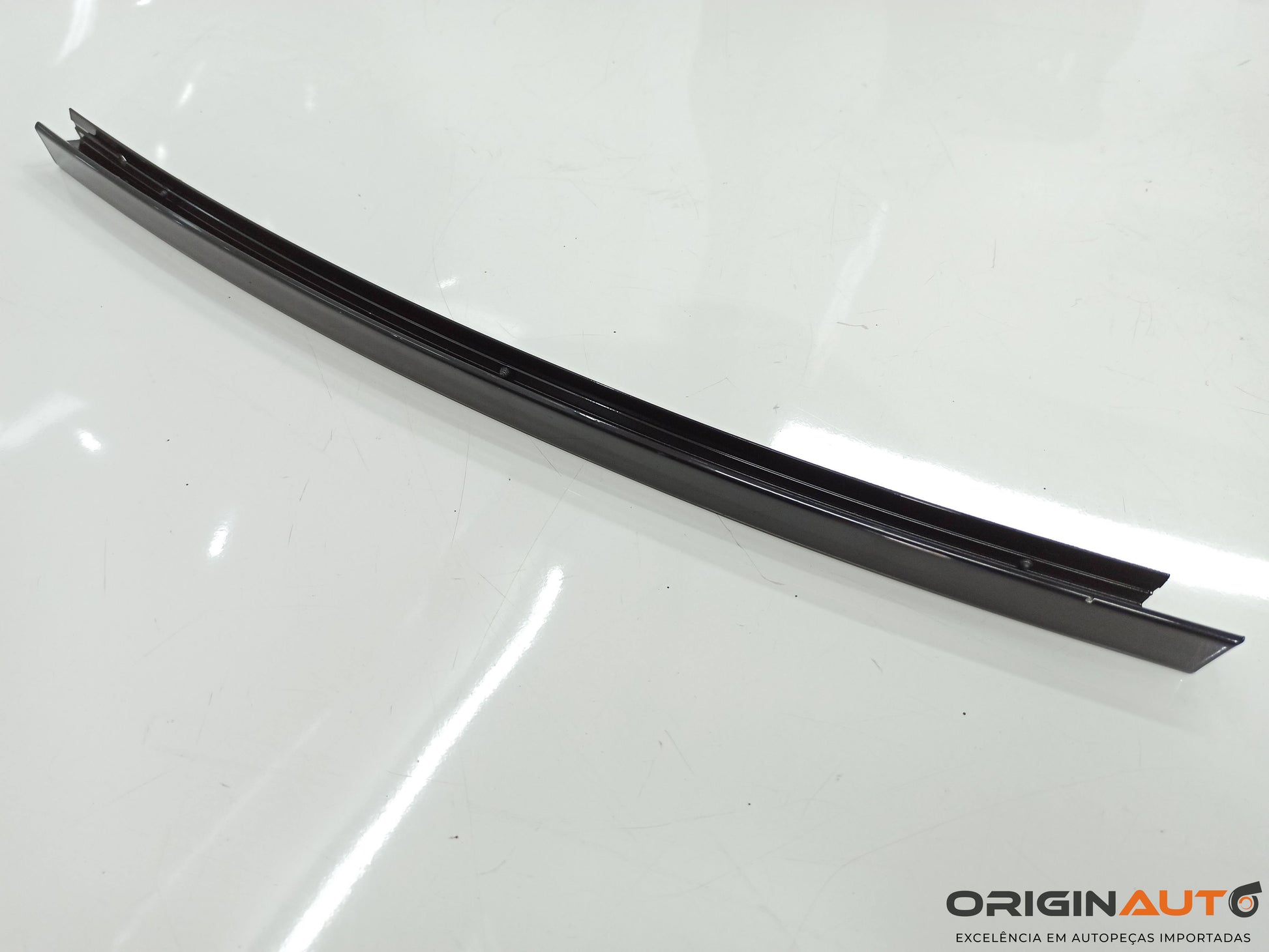 Moldura Friso Externo Traseiro Esquerdo Bmw 320I Activeflex 2015 7263381