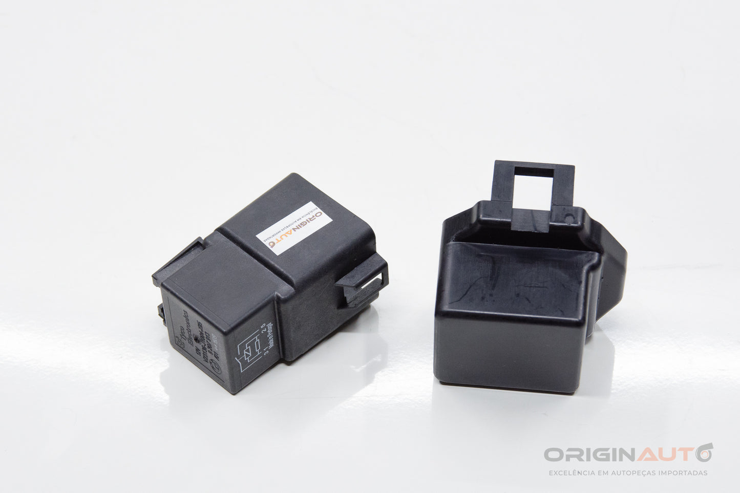 Rele Cofre Motor Bmw 320I F30 Sport 2016 9207913