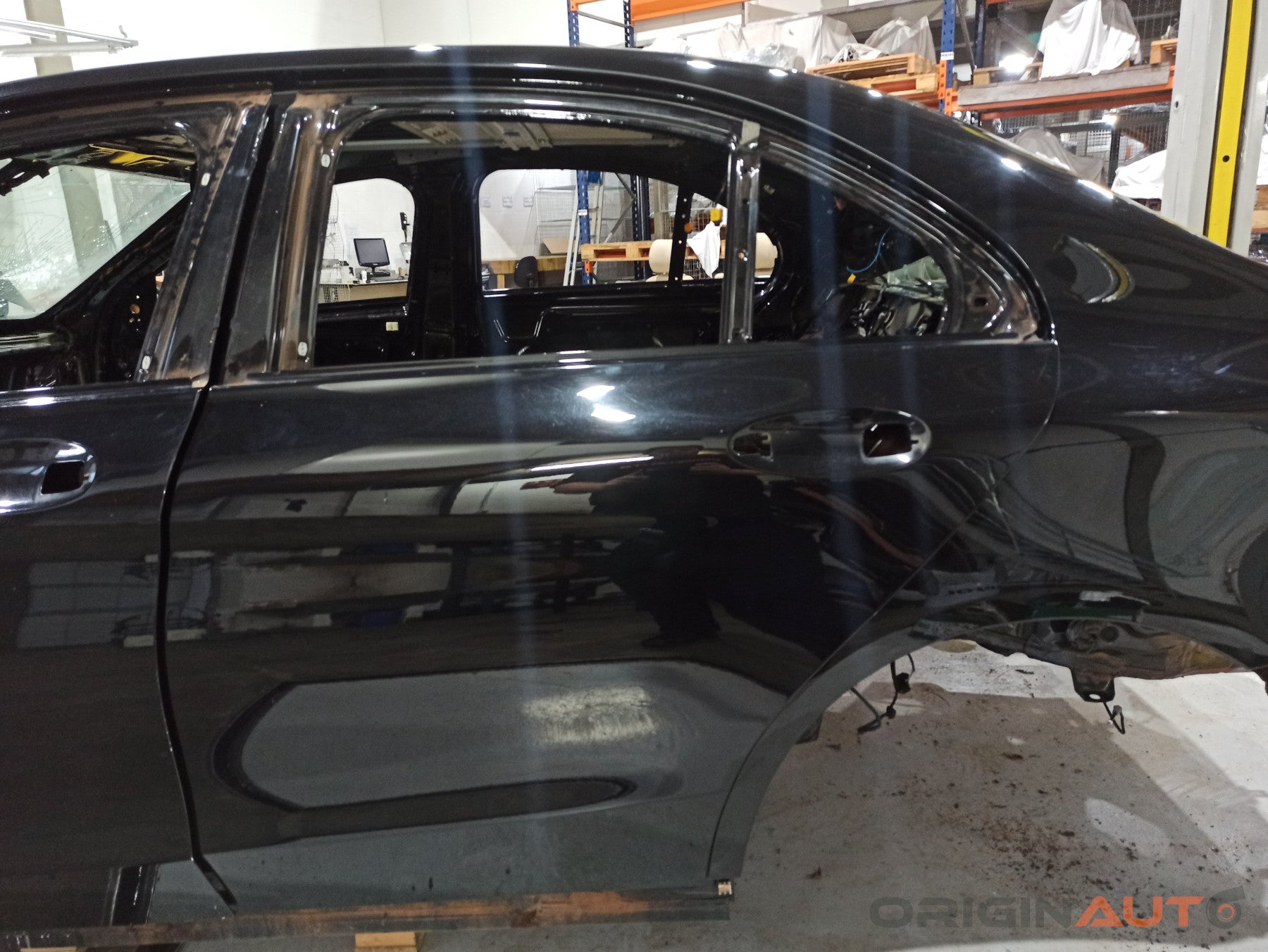 Porta Traseira Esquerda Mercedes C200 W205 2019