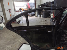 Porta Traseira Esquerda Mercedes C200 W205 2019