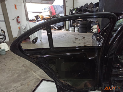 Porta Traseira Esquerda Mercedes C200 W205 2019