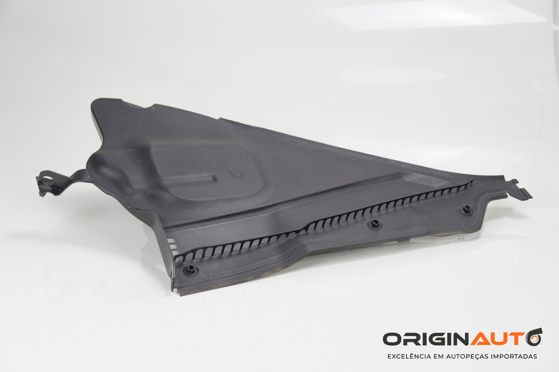 Acabamento Esquerdo Churrasqueira Bmw 320I 2014 7258179