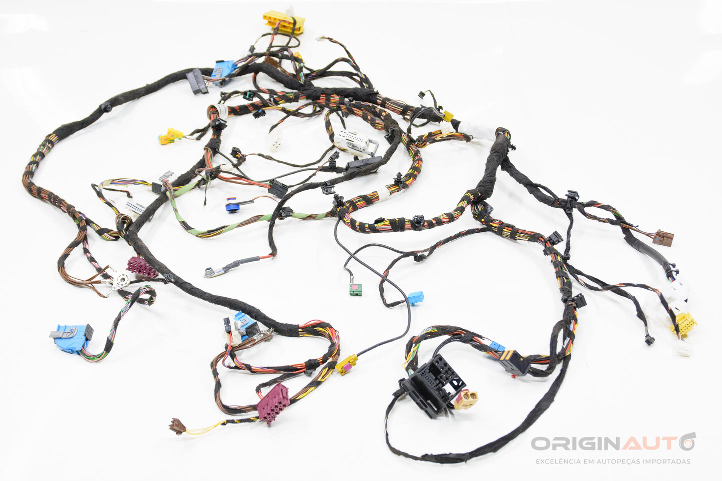 Chicote Central Multimidia Painel Mercedes C200 W205 2019 A2055409475