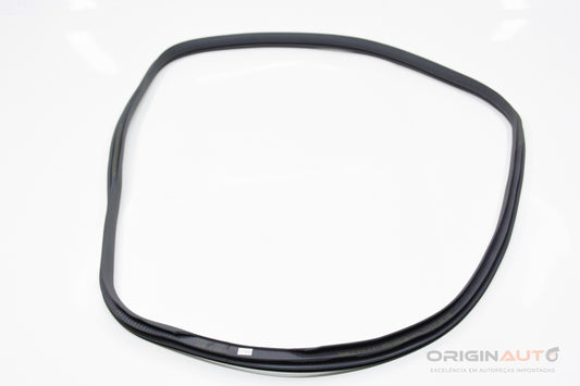 Borracha Porta Traseira Direita Mercedes C200 W205 2019 A2056970151