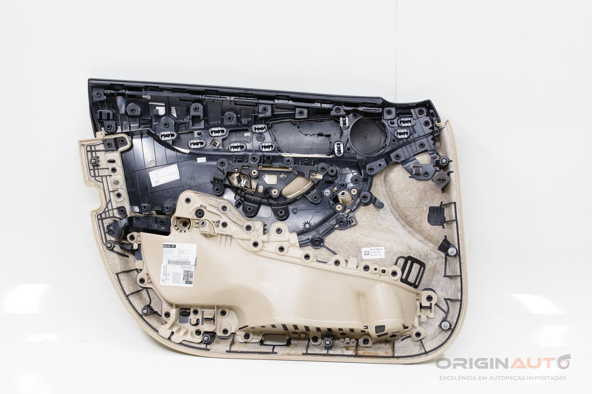 Forro Porta Dianteiro Direito Mercedes C200 W205 2019 A2057204627