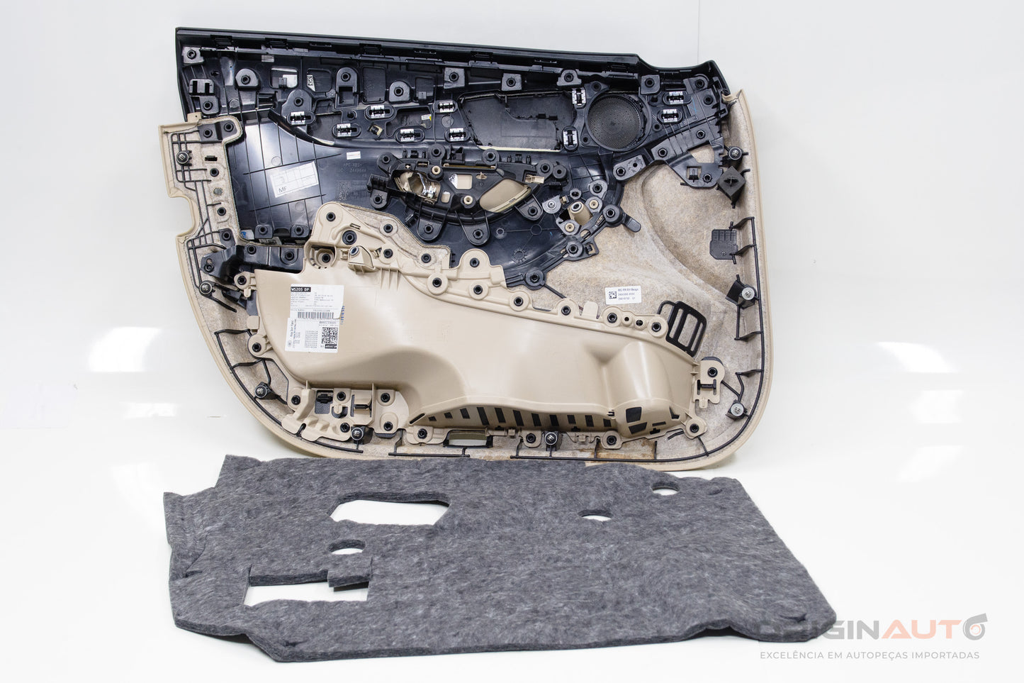 Forro Porta Dianteiro Direito Mercedes C200 W205 2019 A2057204627