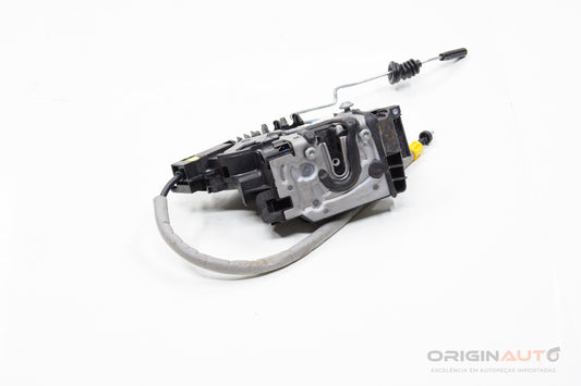 Fechadura Eletrica Dianteira Direita Mercedes C200 W205 2019 A2220063999