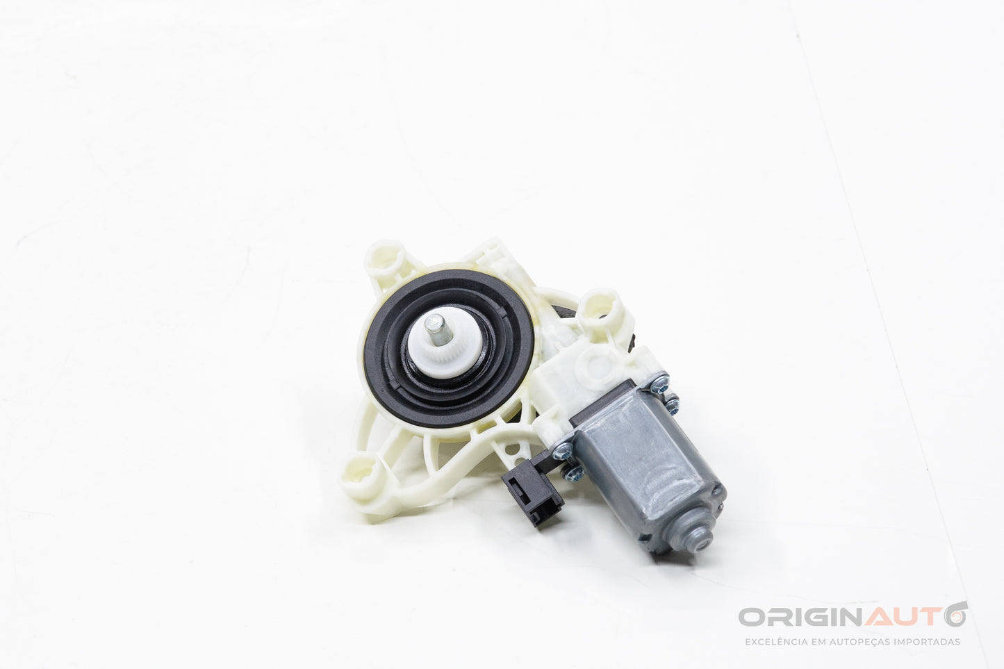 Motor Vidro Eletrico Dianteiro Direito Mercedes C200 W205 2019 A0009065706