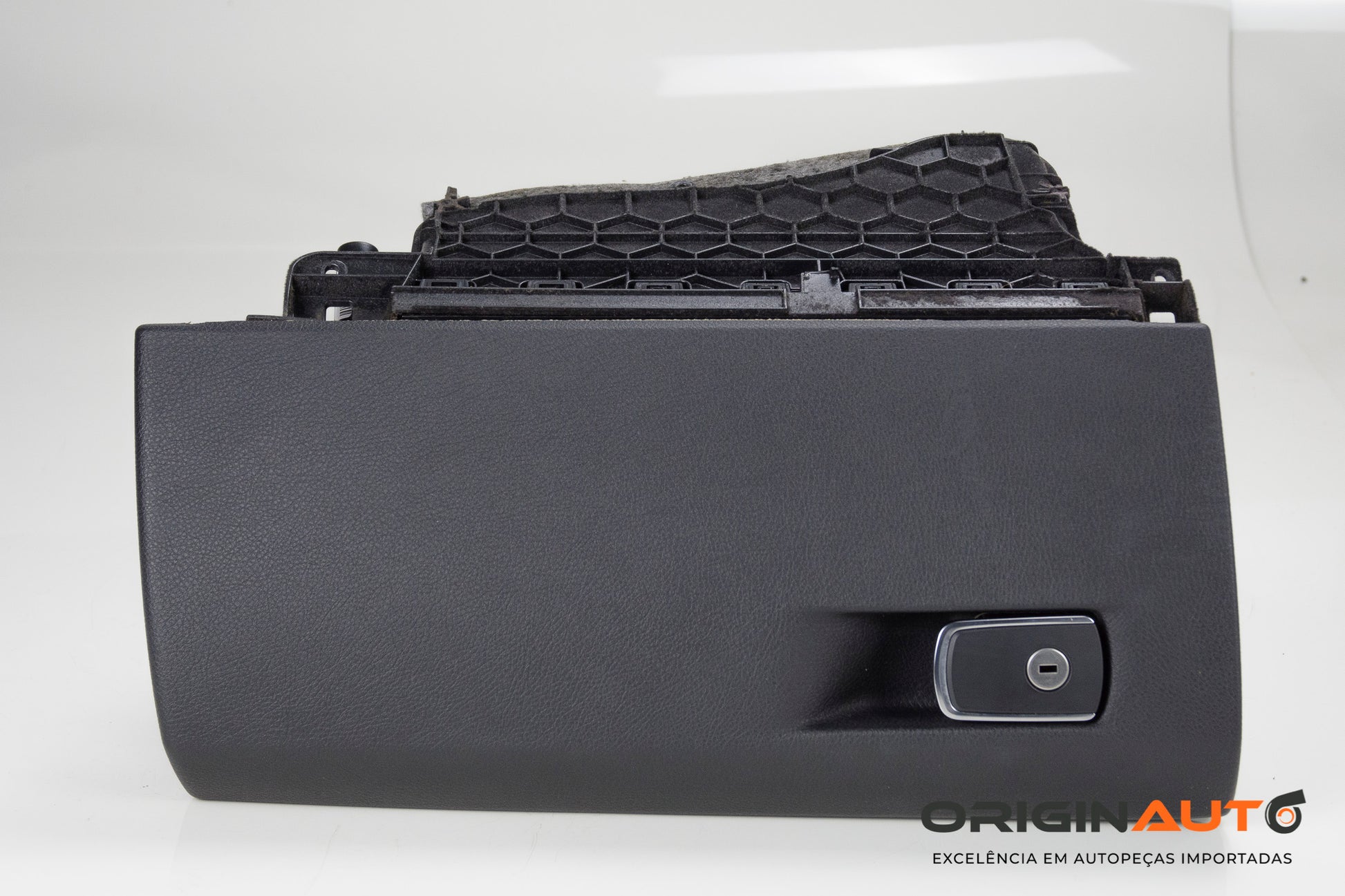 Porta Luva Bmw 320I 2014