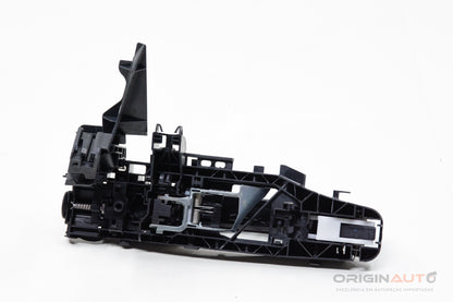 Macaneta Externa Dianteira Direita Mercedes C200 2019 A0997601659 A0997601800