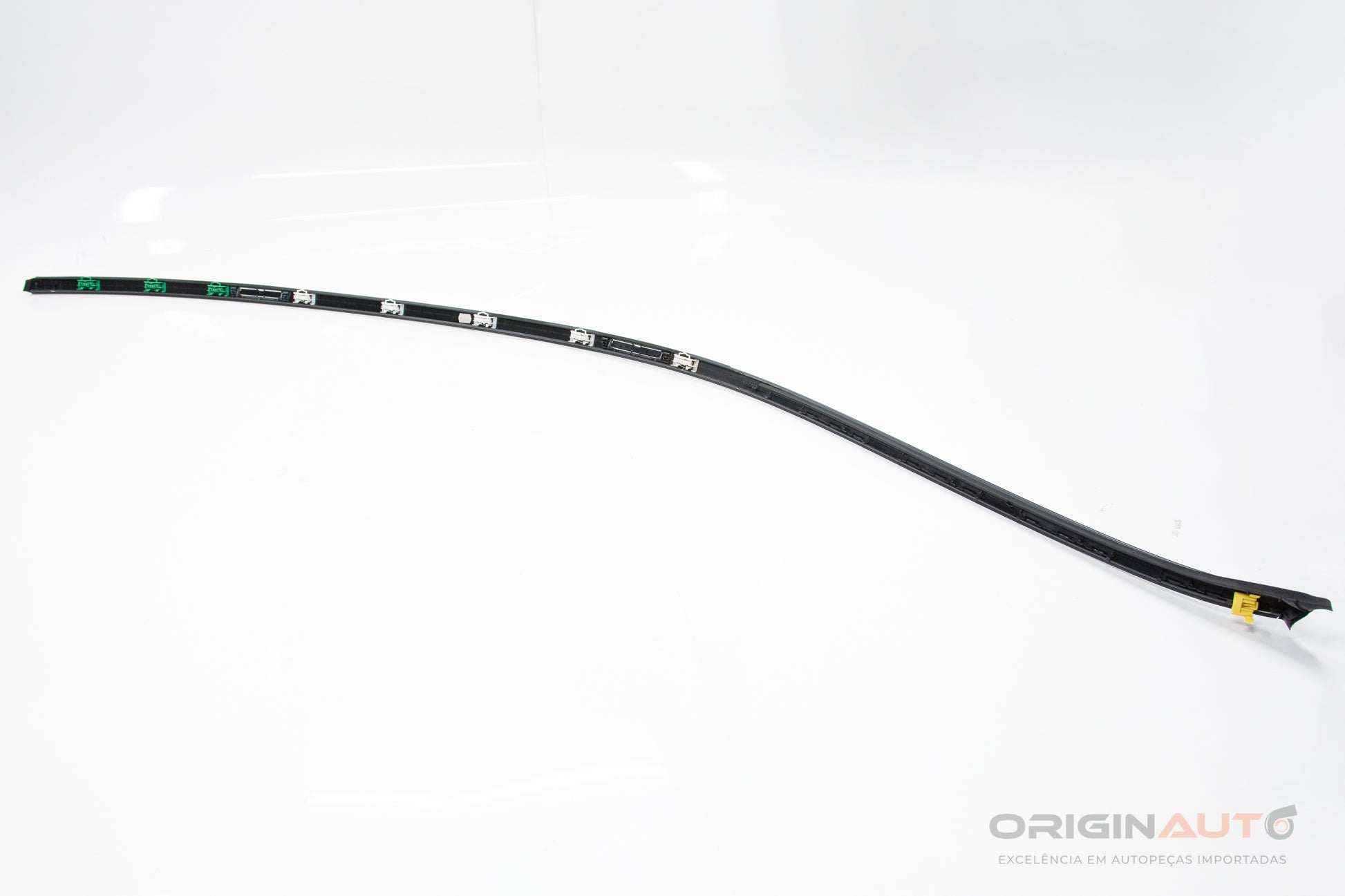 Friso Rack Teto Esquerdo Mercedes C200 W205 2019 A2056900162