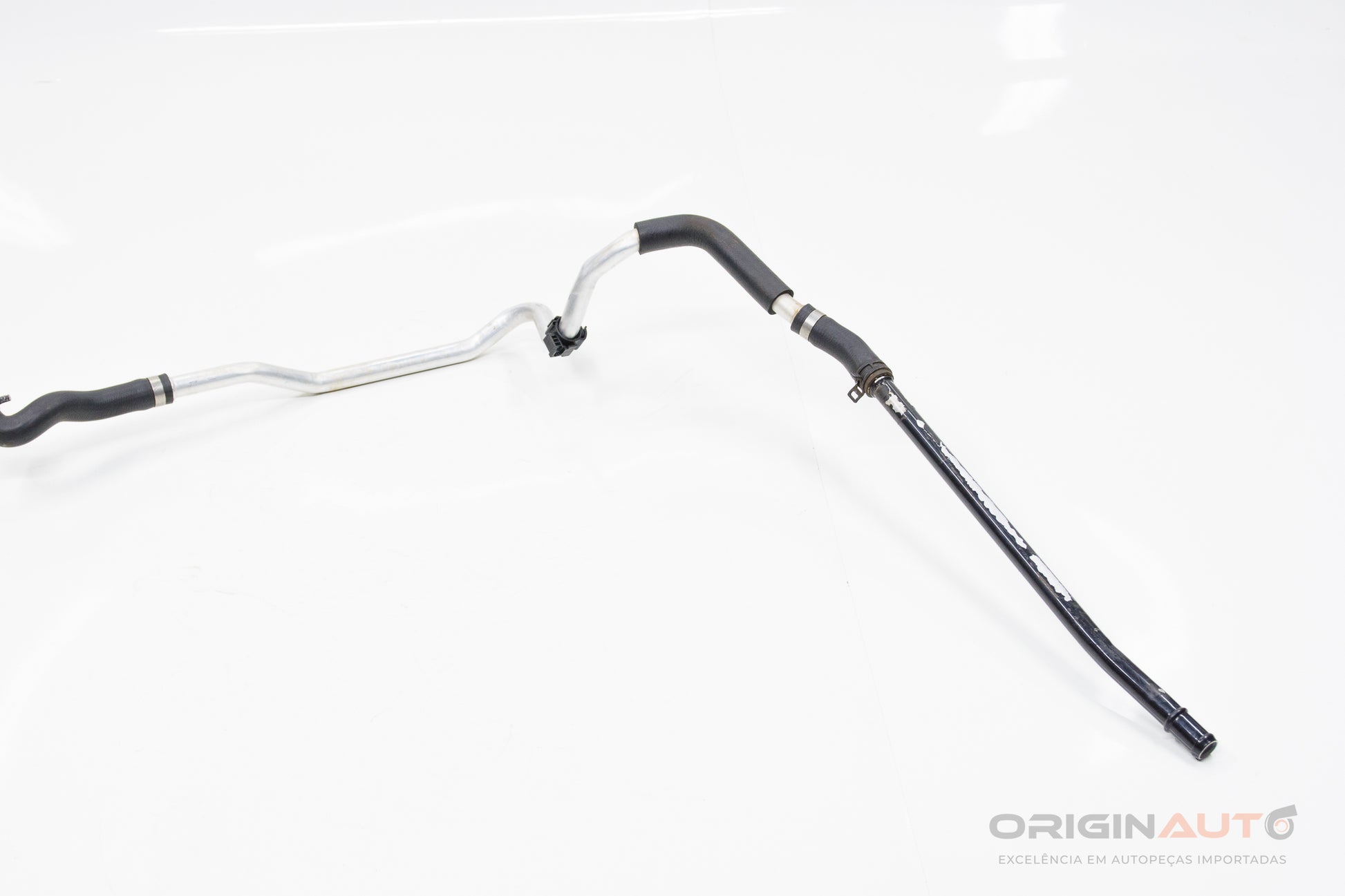 Mangueira De Agua Mercedes C200 W205 2019 A2058300902