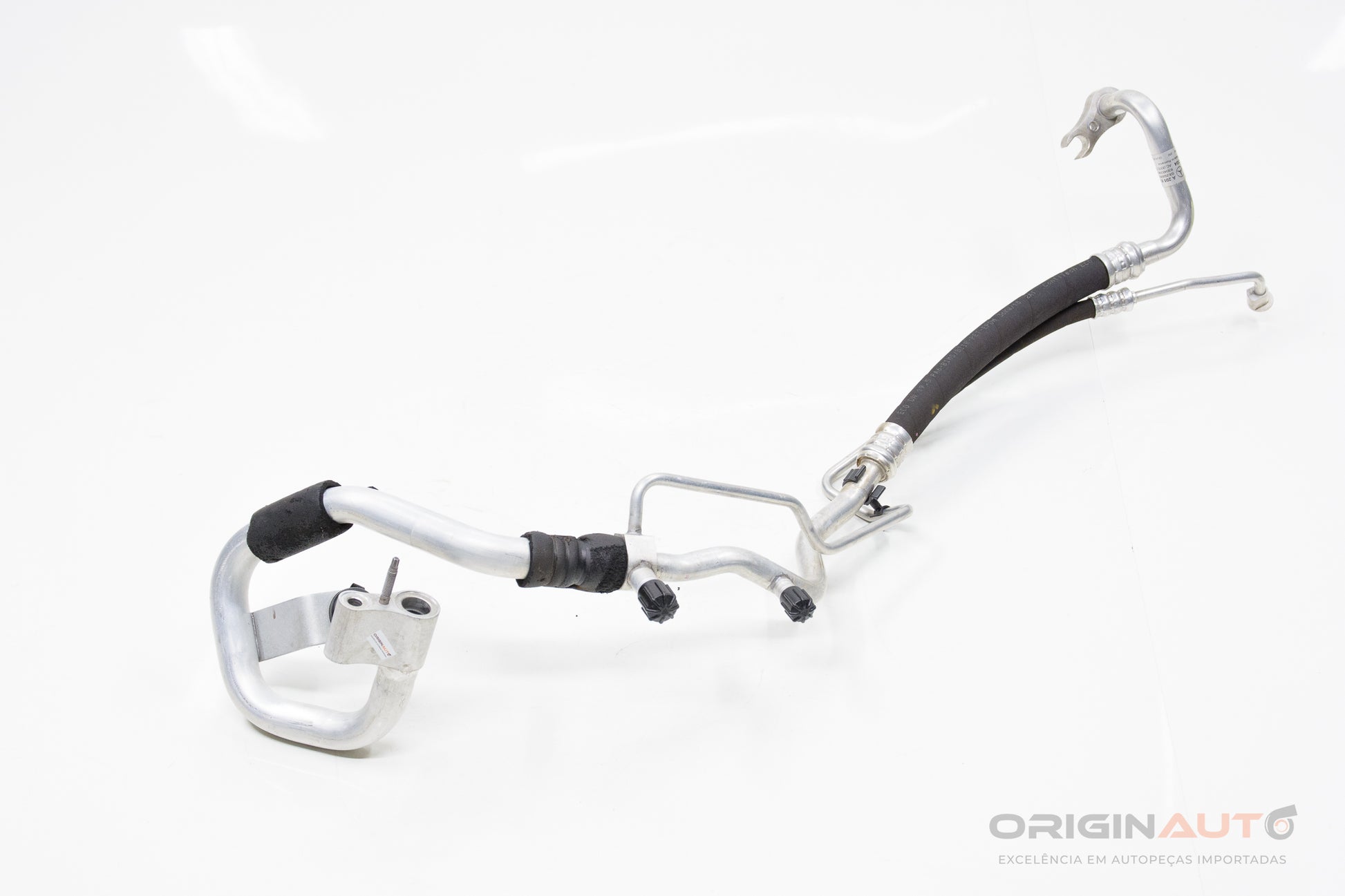 Mangueira A/C Ar Condicionado Mercedes C200 W205 2019 A2058301600
