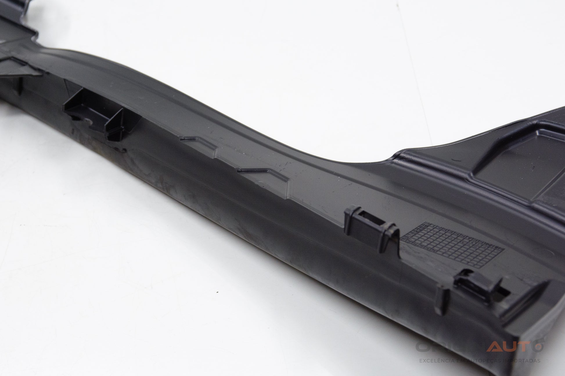 Acabamento Superior Radiador Mercedes C200 W205 2019 A2055003000