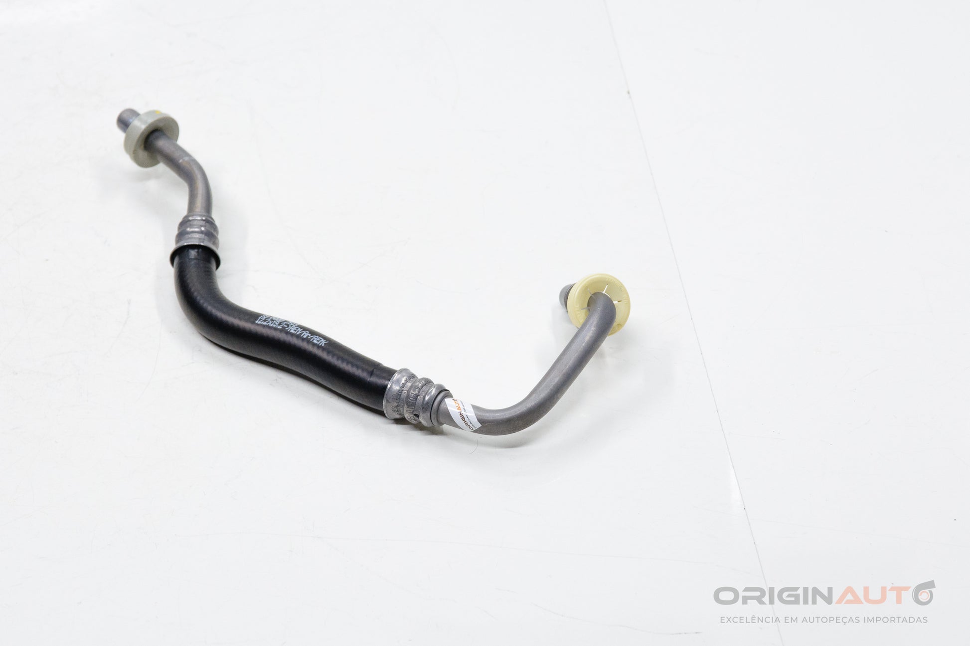 Mangueira Tubo Cano Radiador Oleo Mercedes C200 W205 2019 A2052705302