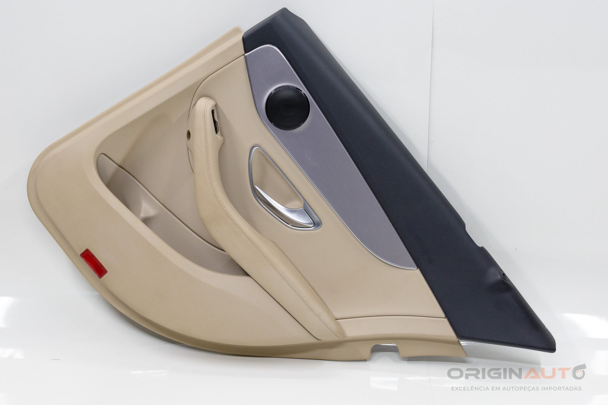 Forro Porta Traseiro Direito Mercedes C200 W205 2019 A2055409167