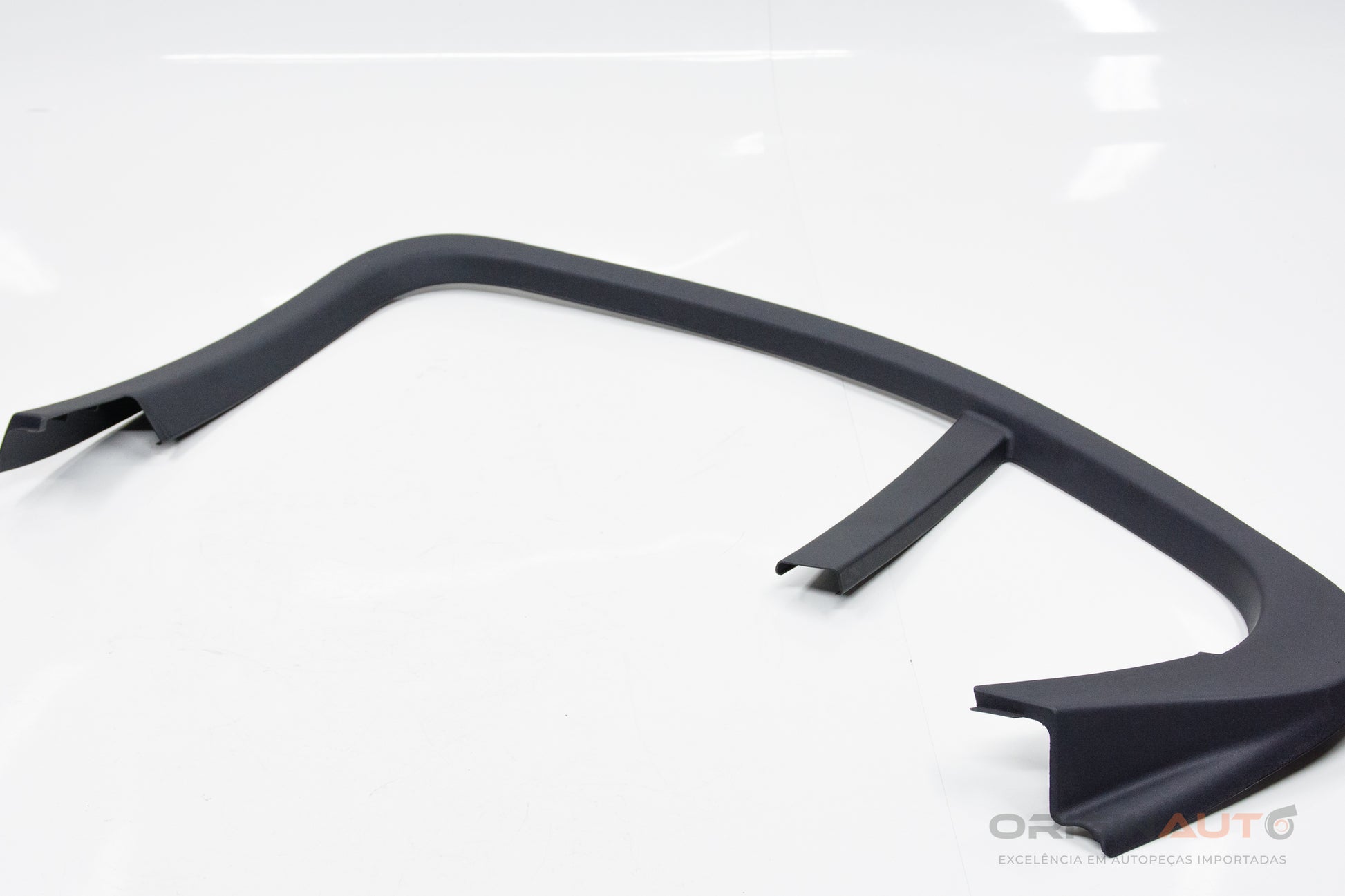 Canaleta Traseira Direita Mercedes C200 W205 2019 A2057370271