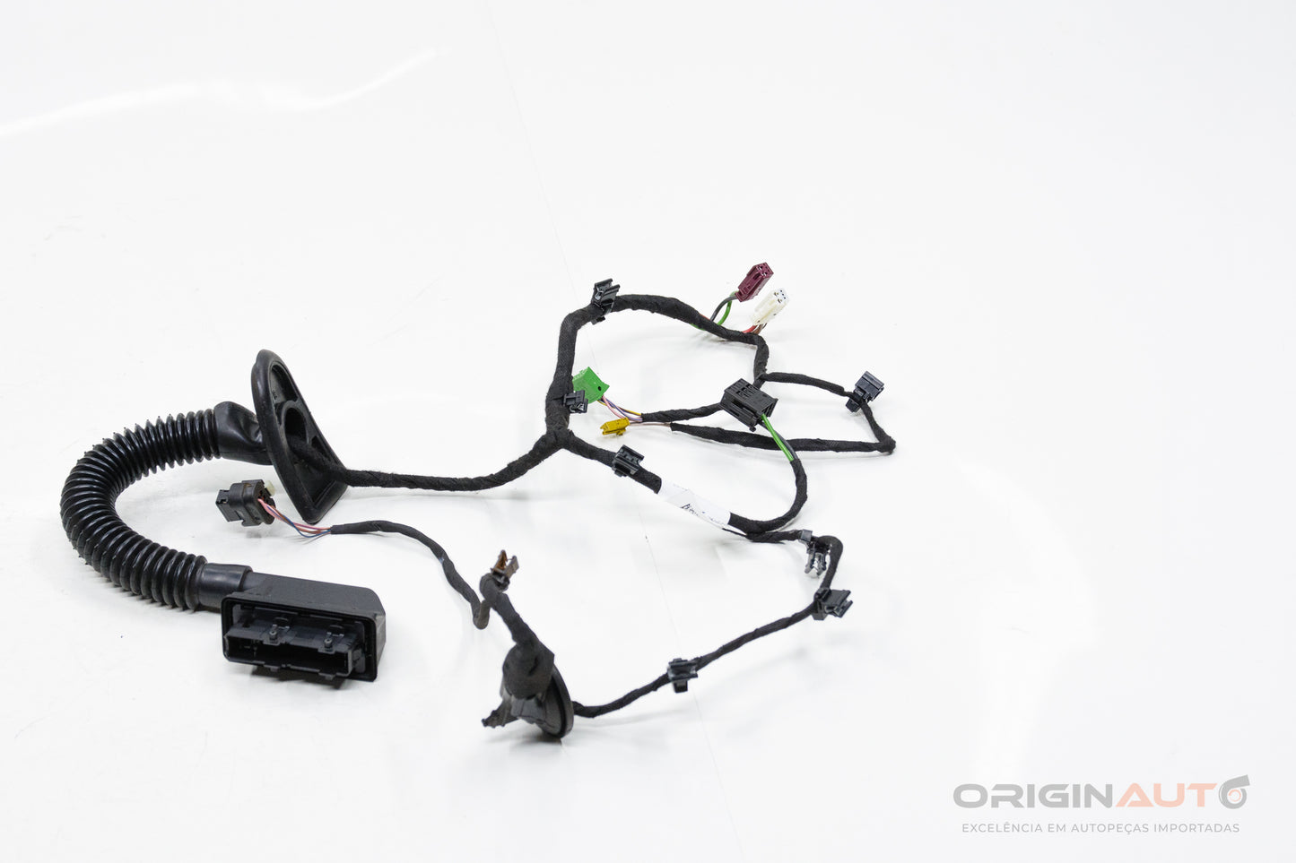 Chicote Porta Traseira Mercedes C200 W205 2019 A2055409650