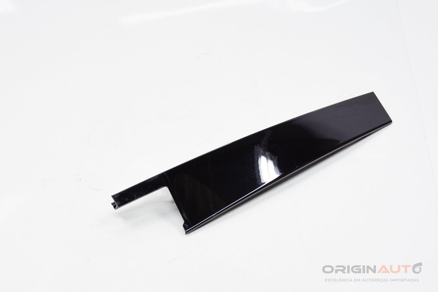 Acabamento Black Piano Porta T/D Mercedes C200 W205 2019 A2056901087