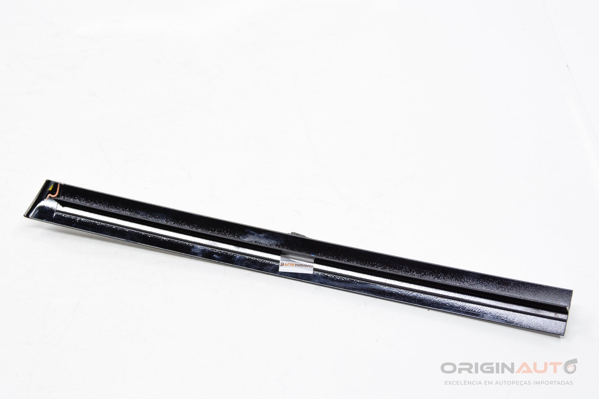 Barra Janela Black Piano Porta T/D Mercedes C200 W205 2019 A2057300419