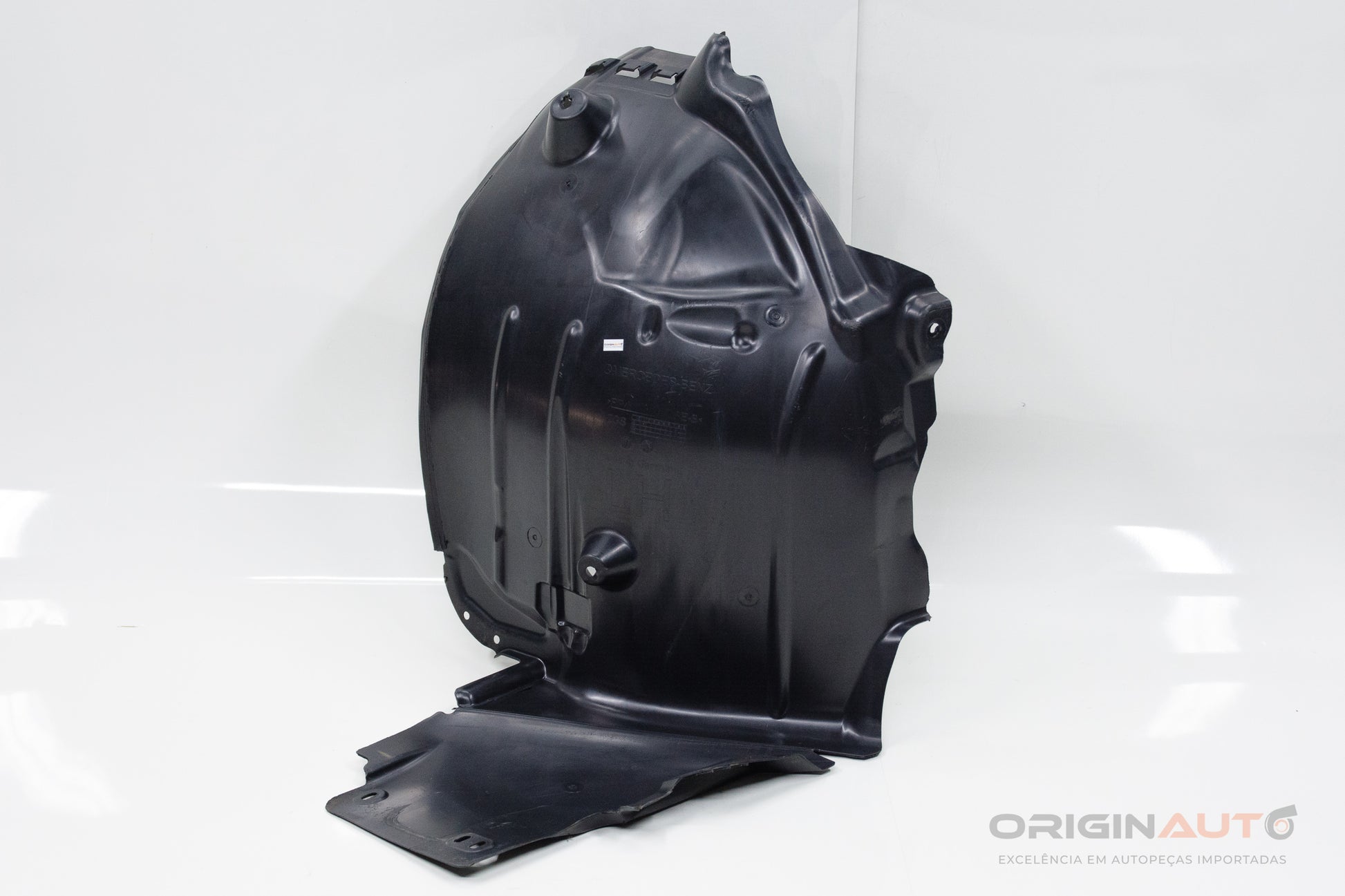 Capa Parabarro Dianteira Esquerda Mercedes C200 W205 2019 A2056913300