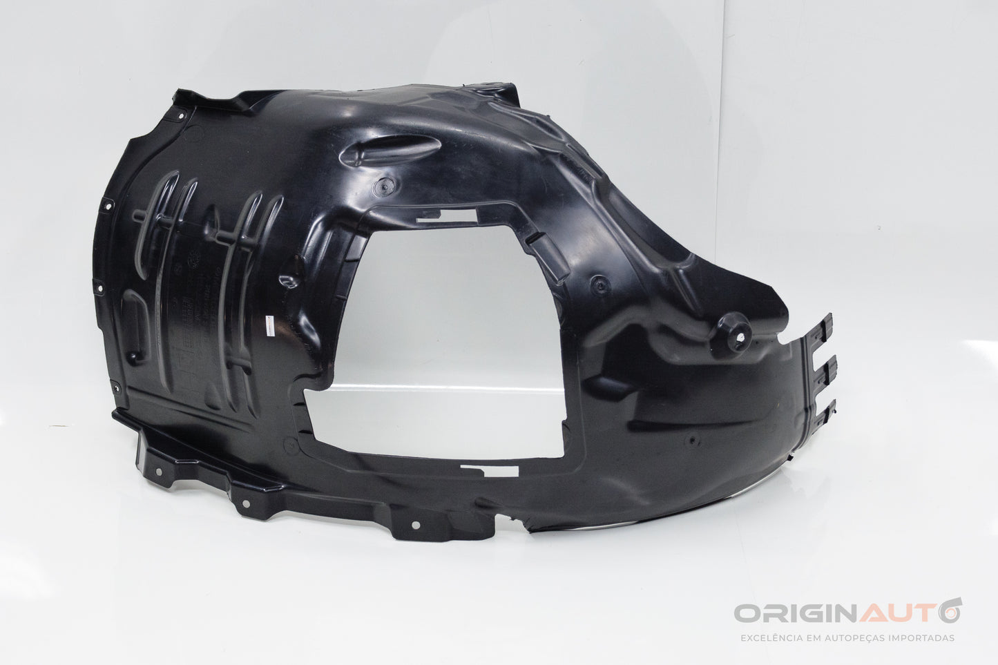 Capa Parabarro Dianteira Esquerda Mercedes C200 W205 2019 A2056903101